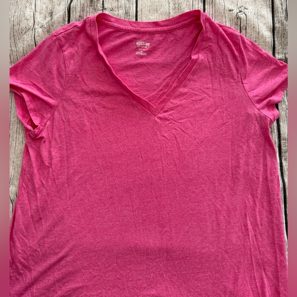Mossimo Cotton V-Neck Short Sleeve Tee - Soft everyday tee -pink